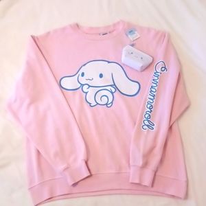 Cinnamonroll Sanrio pink crewneck sweatshirt NWT Medium bundle with pouch bag:)